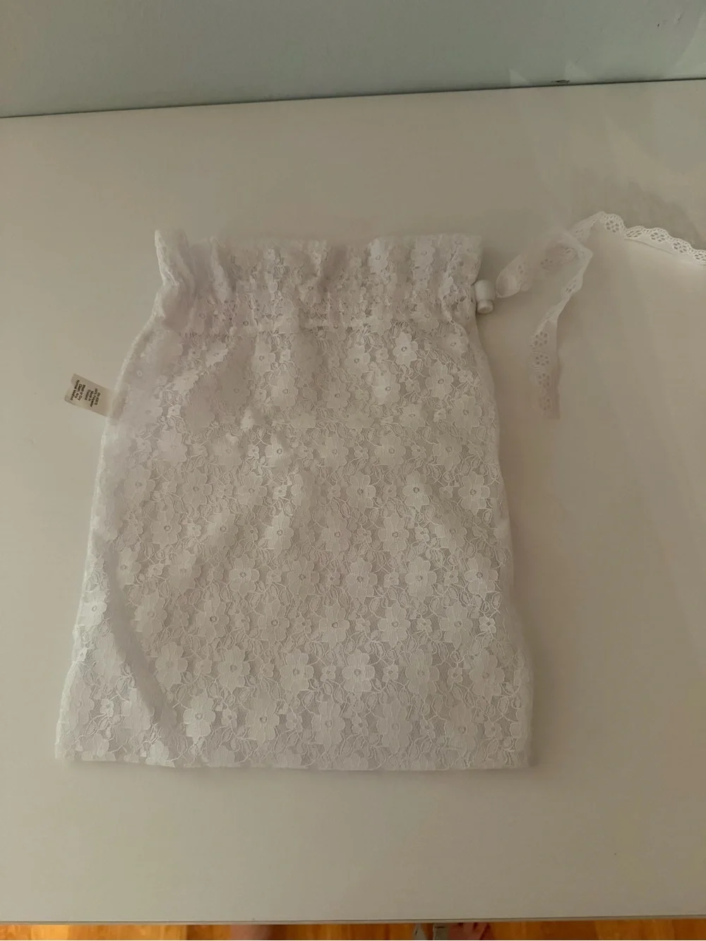 White Floral Lace Satchels set of 7 bride Bridal Party gifts assorted sizes
